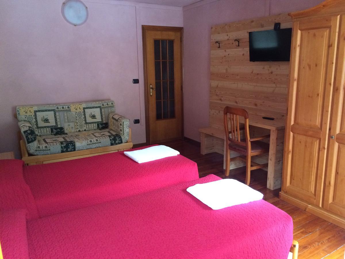 Albergo Club Alpino Crissolo Luaran gambar